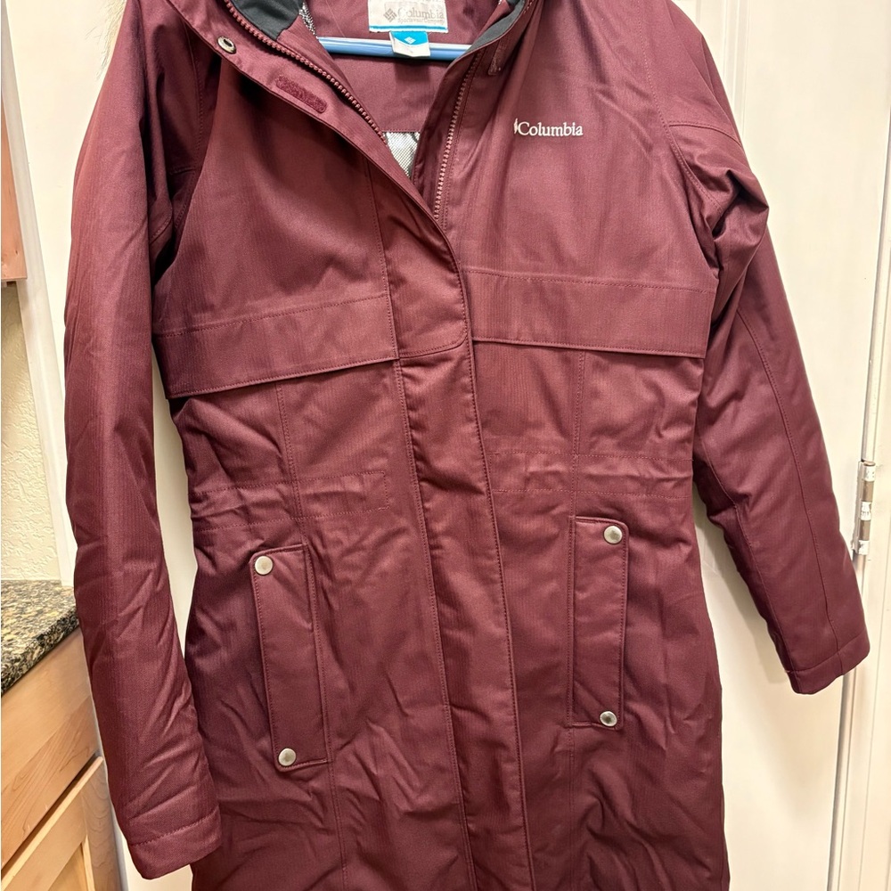 Columbia women’s purple jacket